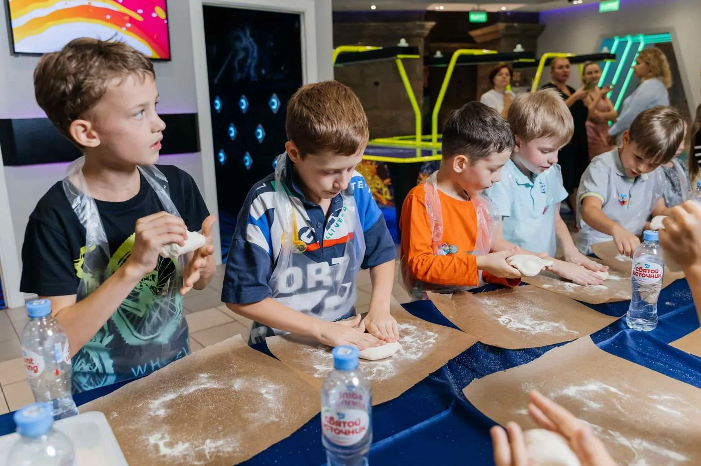 Дети на мастер-классе в LaserLand Краснодар